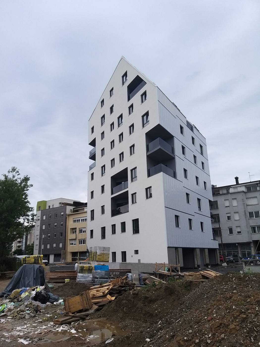 Stambeno-poslovna građevina Nova cesta 177 Zagreb